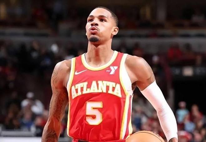 也通过闪回 也通过闪回