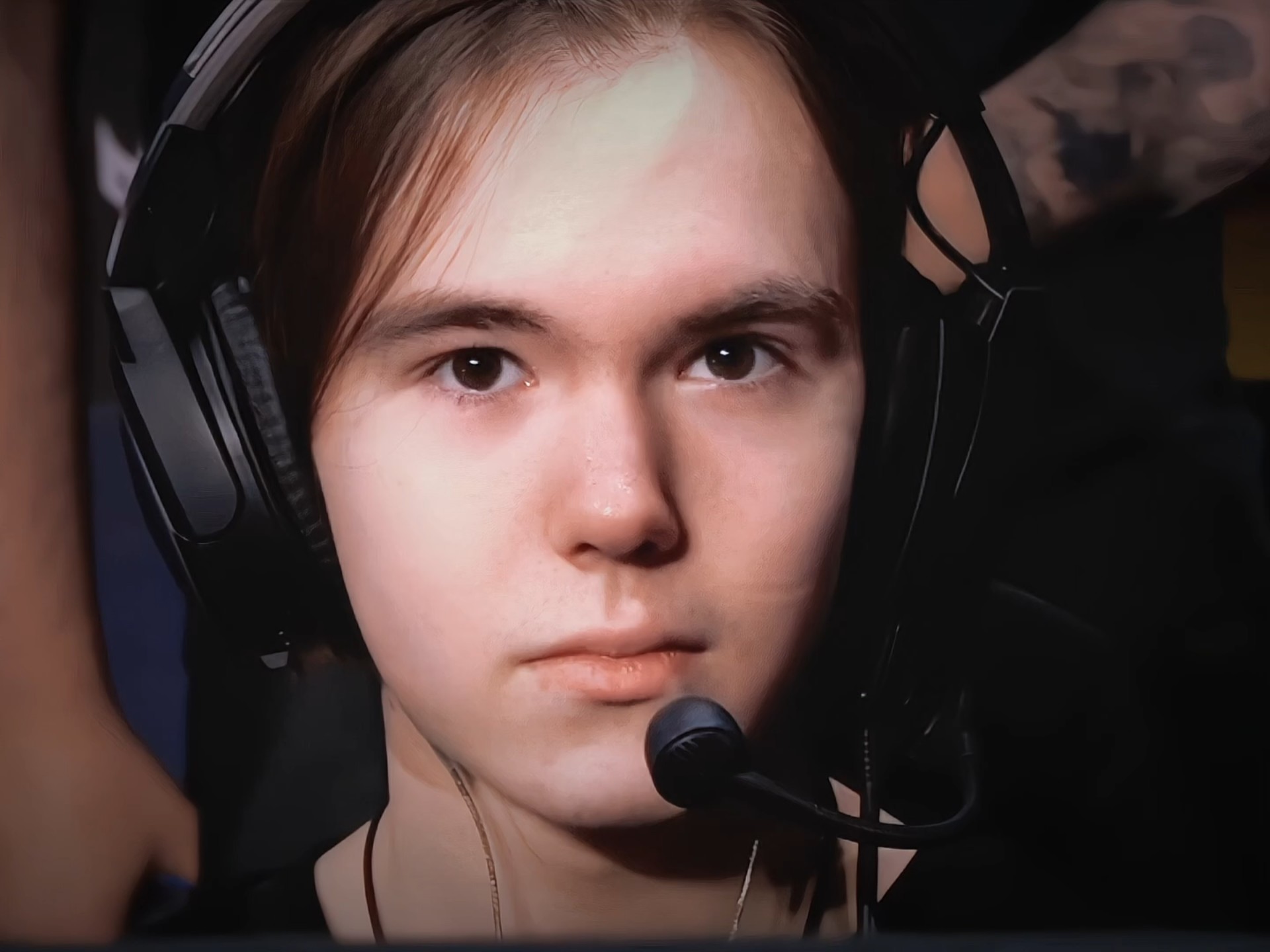 我们不难发 我们不难发