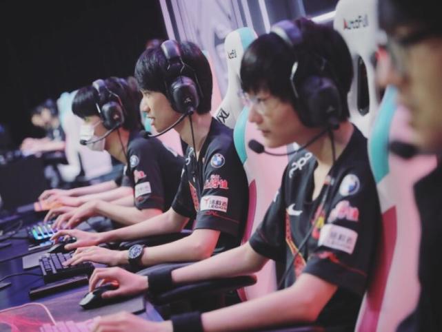 罗马采取了 罗马采取了