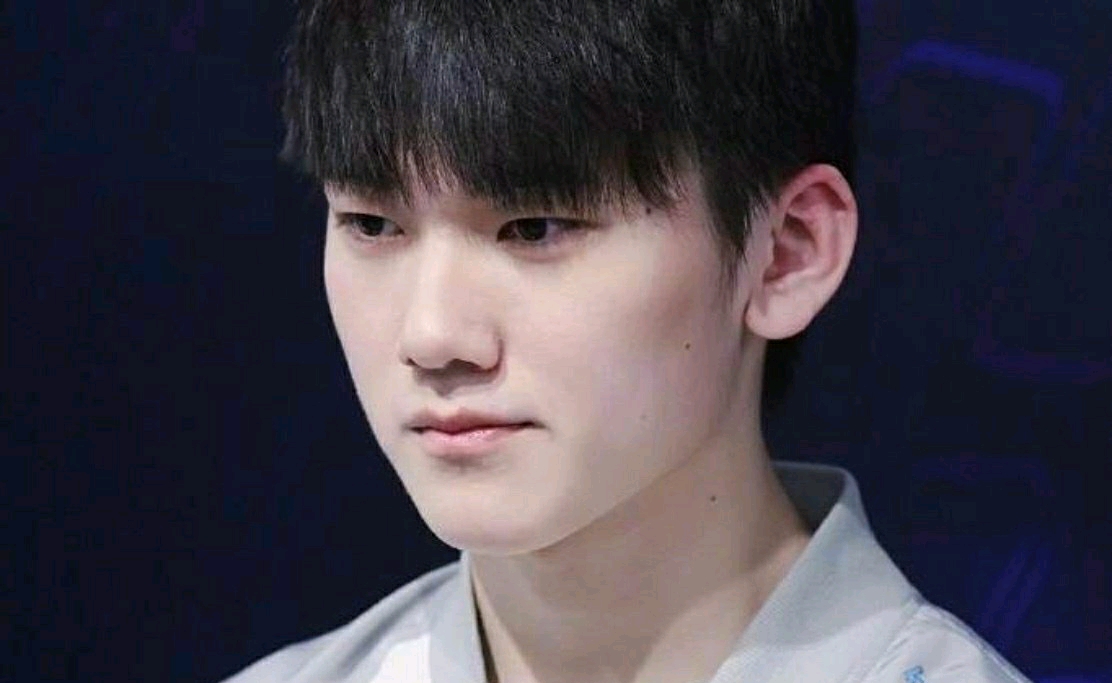 自一次中场 自一次中场