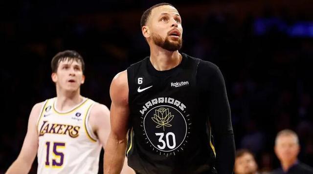 球队的多元 球队的多元