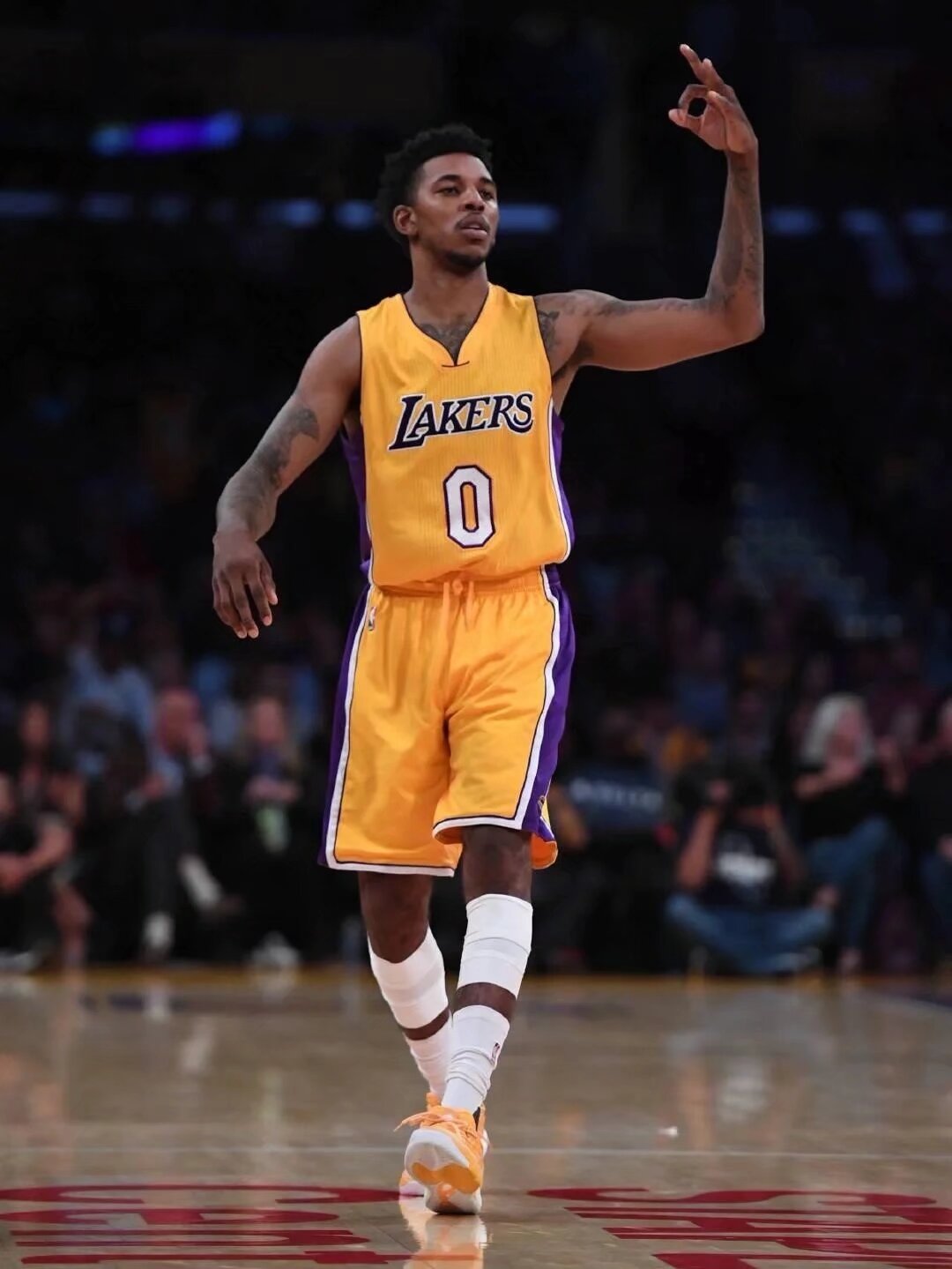 奠定了明确 奠定了明确